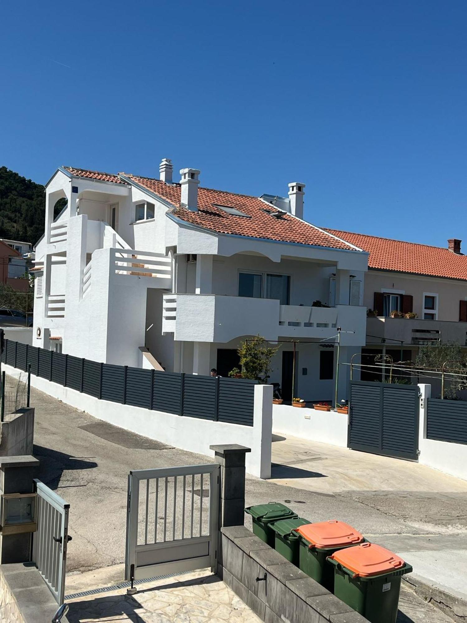 Apartman Dunatov Preko Bagian luar foto