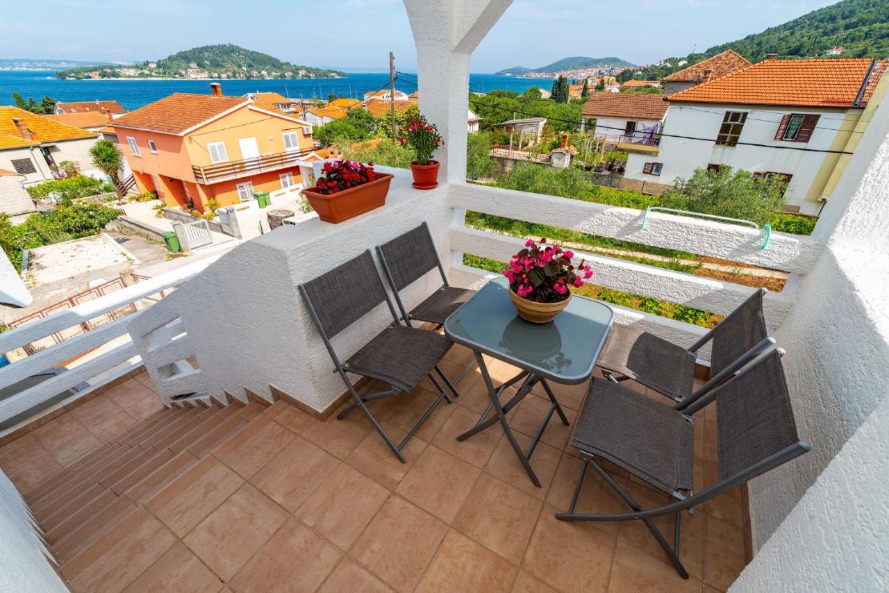 Apartman Dunatov Preko Bagian luar foto